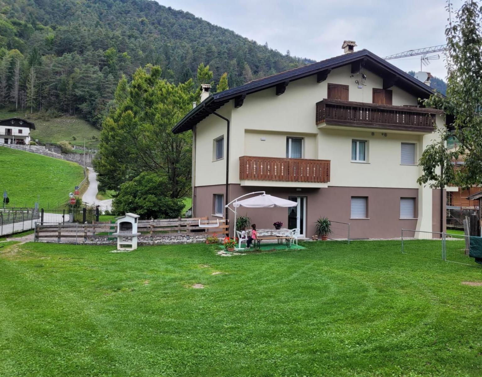 Casa Vescovi Apartman Tiarno di Sopra Kültér fotó